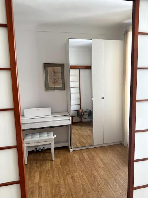 Carre D'or, Centre A Apartment *